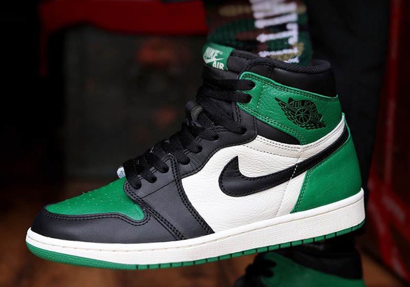 High og. Nike Air Jordan 1 Green. Nike Air Jordan 1 High Pine Green. Air Jordan 1 Green. Nike Jordan 1 High Green.